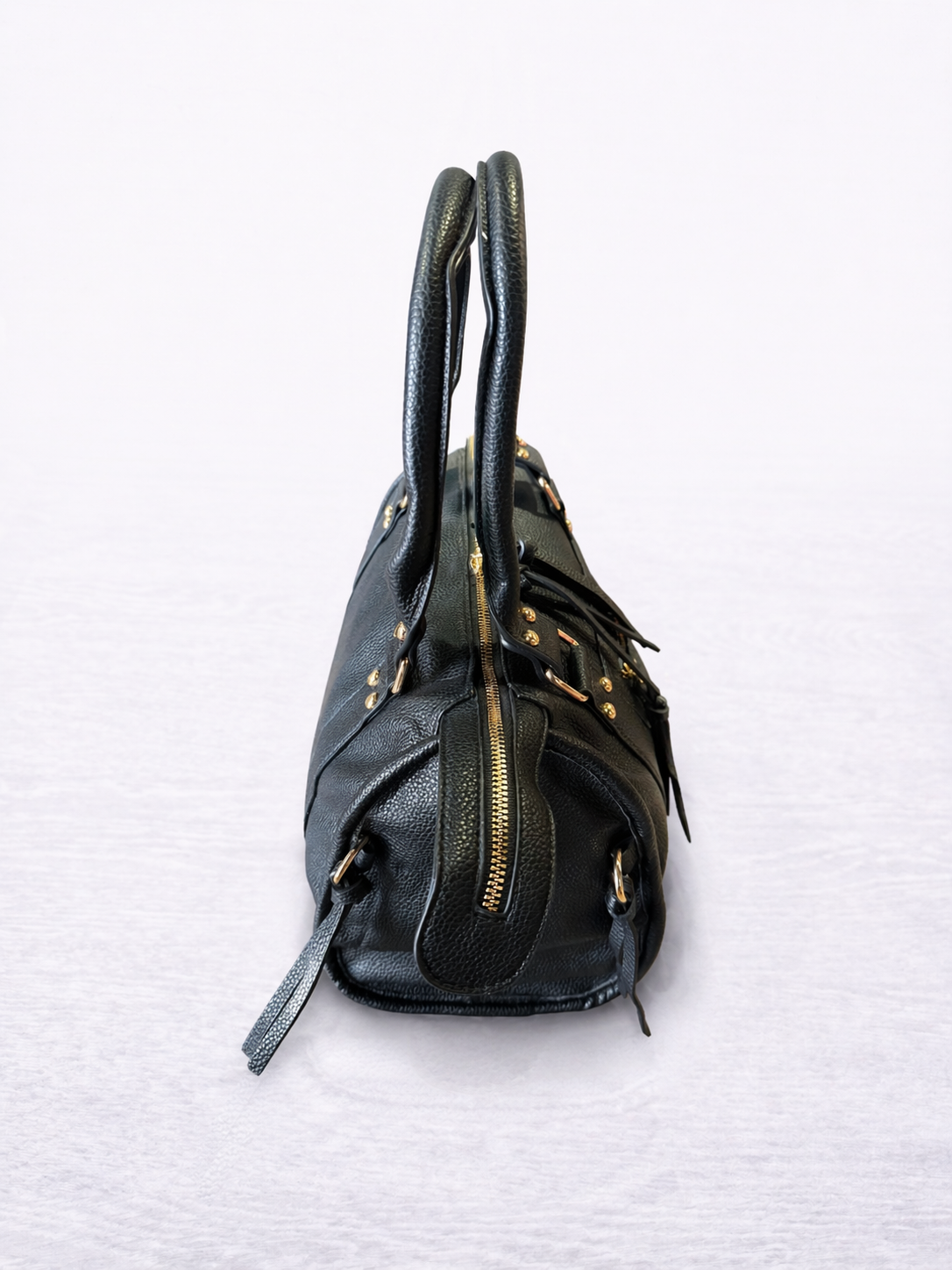 Handtas Vittoria – Zwart met lederen patroon (30 x 25 x 20 cm)