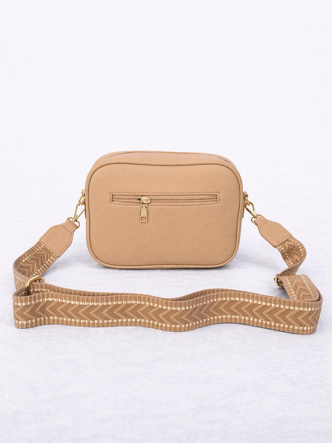 Beige schoudertasje – compact en stijlvol met luxe uitstraling