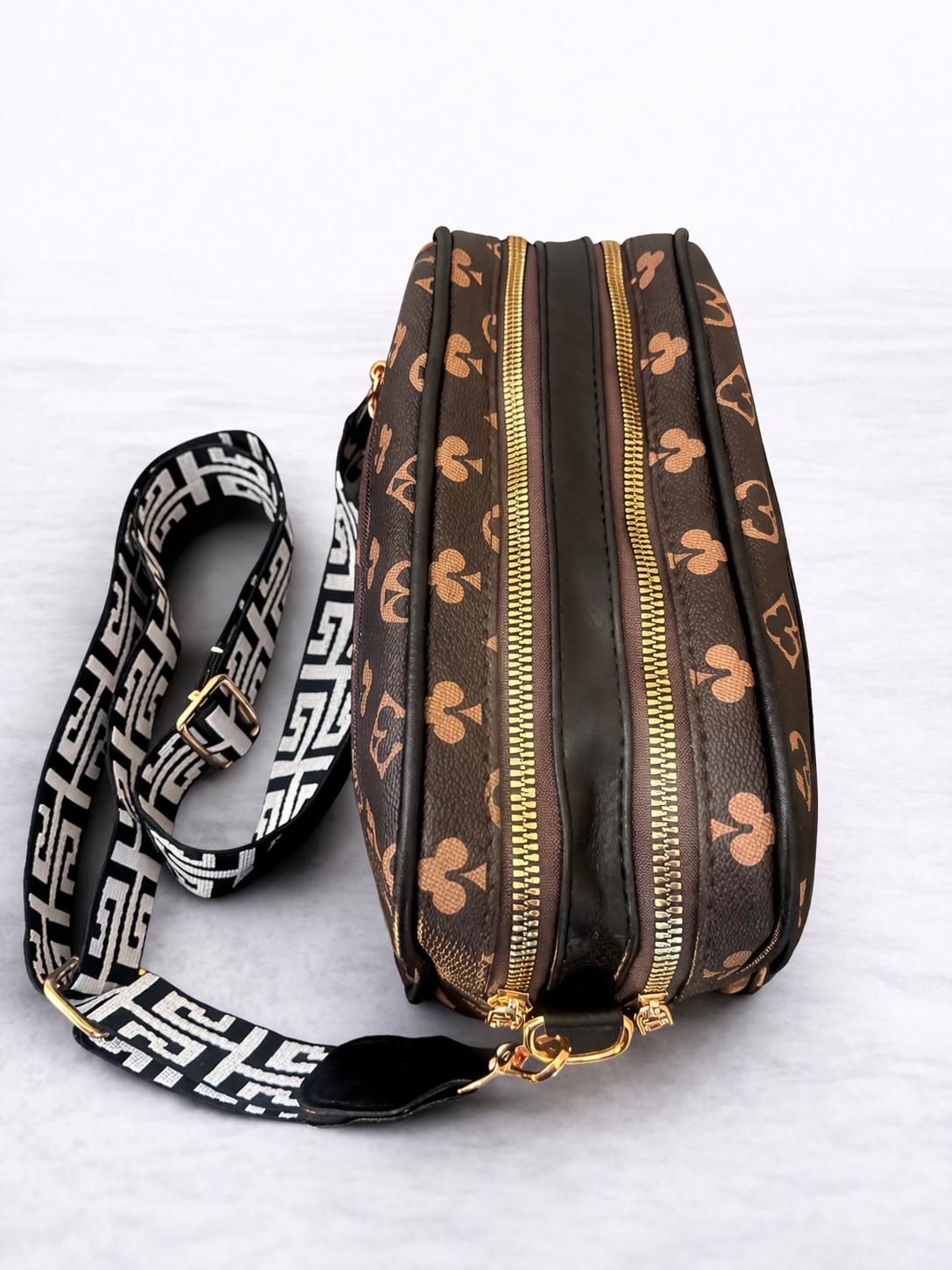 Donker bruine (espresso brown) Schouder/crossbodytas met Kaartenpatroon – Verstelbare Riem